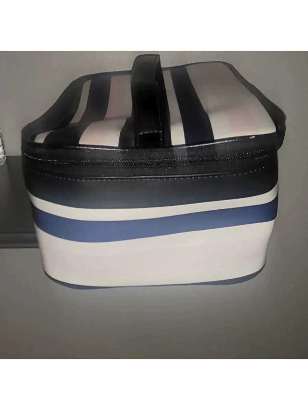 KATE SPADE NEW YORK STRIPED COSMETIC TRAIN CASE MAKEUP TOILETRY TRAVEL BAG